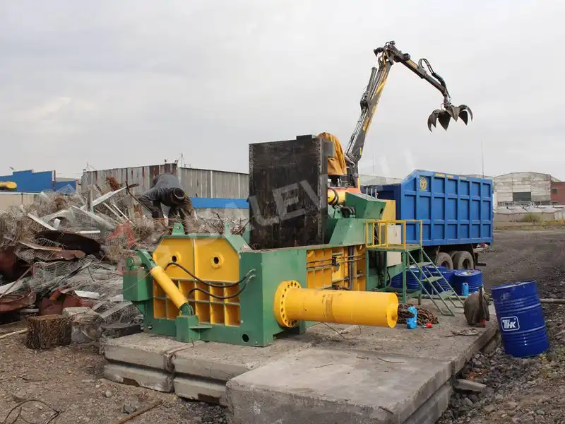 MBF-250 Steel rebar baler in Russia by BALEWELL