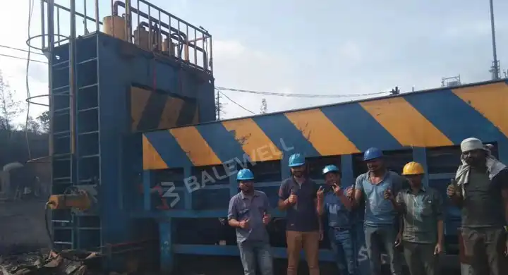 heavy duty China metal gantry shear in India