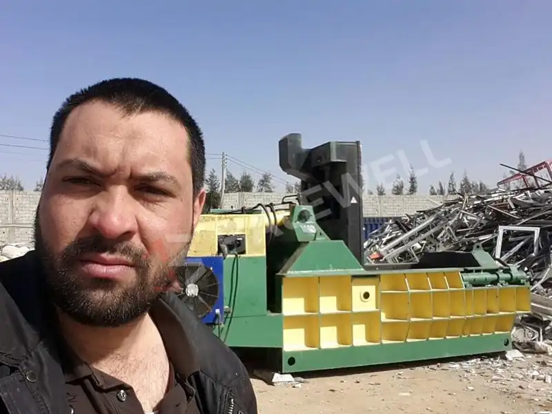 clients take photo with china metal baler